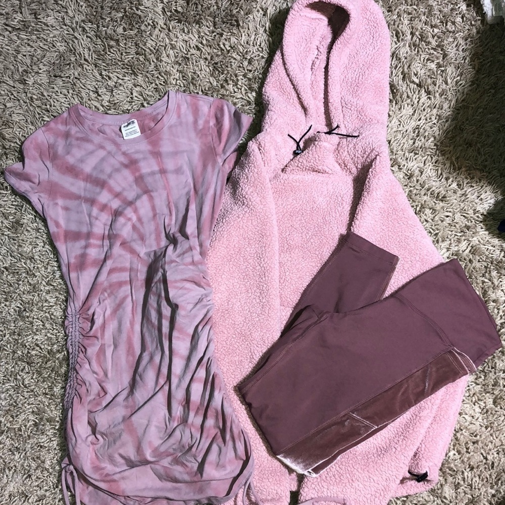 Victoria’s Secret pink bundle pink cozy velvet bundle Sherpa top leggings dress‍